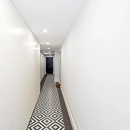Almada 505 - Premium Flat By Lovelystay *