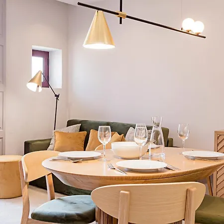 Apartment Almada 505 - Premium Flat By Lovelystay *