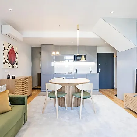 Almada 505 - Premium Flat By Lovelystay Apartment *